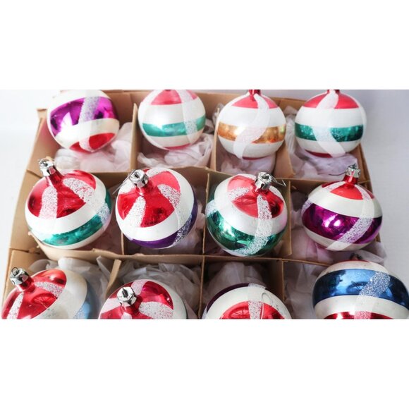 12 Vintage Mercury Glass Christmas Ornaments Hand Painted Mica Poland 1930's - Picture 4 of 5